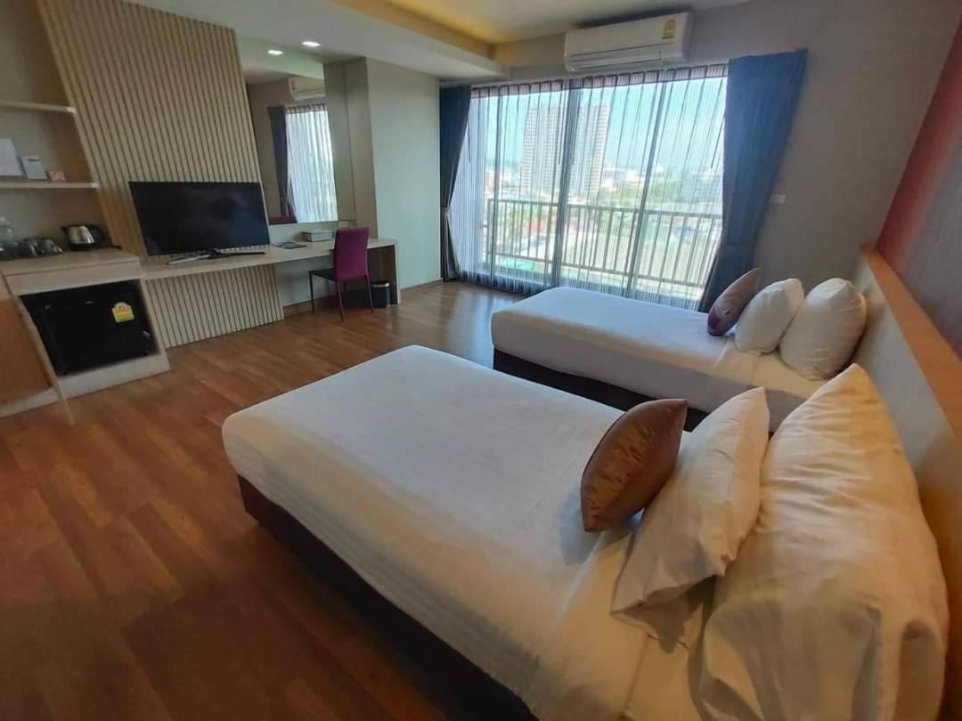Tonaoi Grand Hotel Hat Yai Zewnętrze zdjęcie