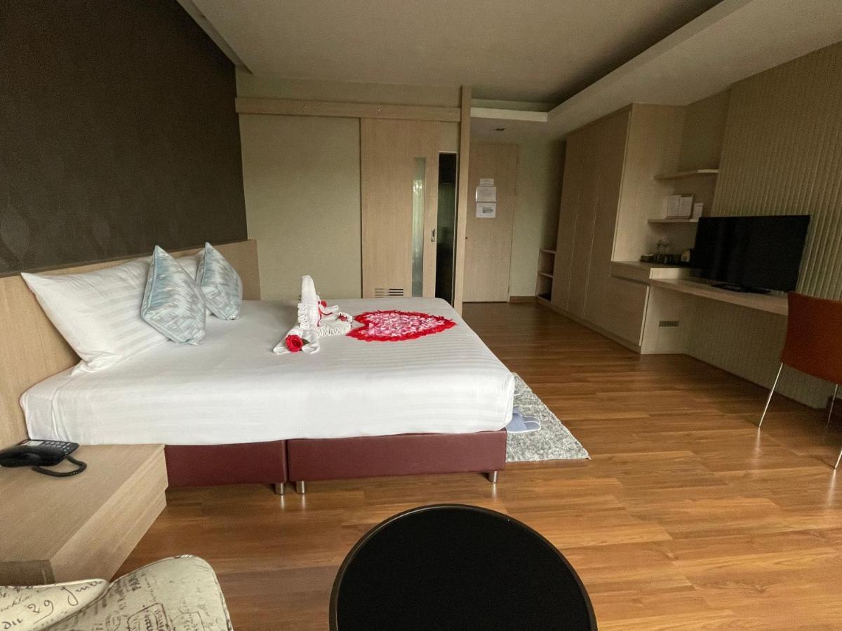 Tonaoi Grand Hotel Hat Yai Zewnętrze zdjęcie