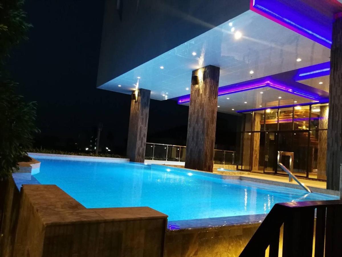 Tonaoi Grand Hotel Hat Yai Zewnętrze zdjęcie